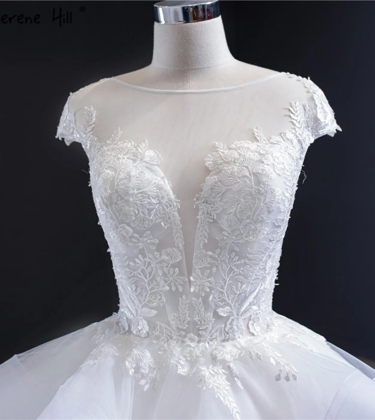 Abiti da sposa senza maniche bianchi di fascia alta con lacci fatti a mano fiori increspature abiti da sposa Hm67031 matrimonio