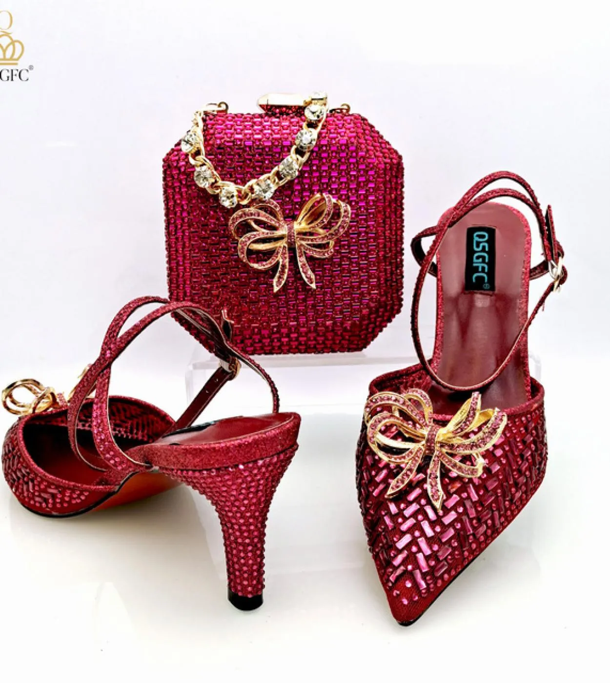 Qsgfc 2023 New Ins Scarpe col tacco alto e scarpe con strass grandi selezionate Borsa Bella scarpa stile girly e mini borsa