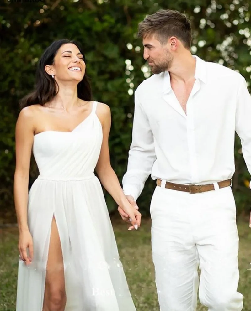 Semplici abiti da sposa in chiffon di linea per le donne bianco Boho One Shoulder