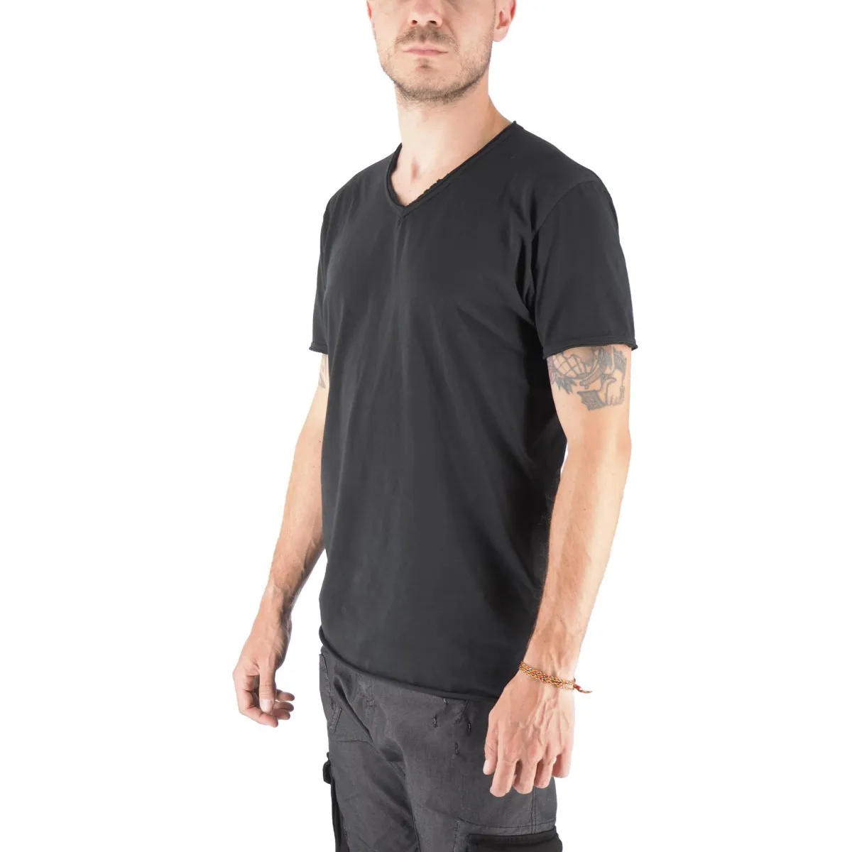 T-Shirt Mosca Scollo A V Nero