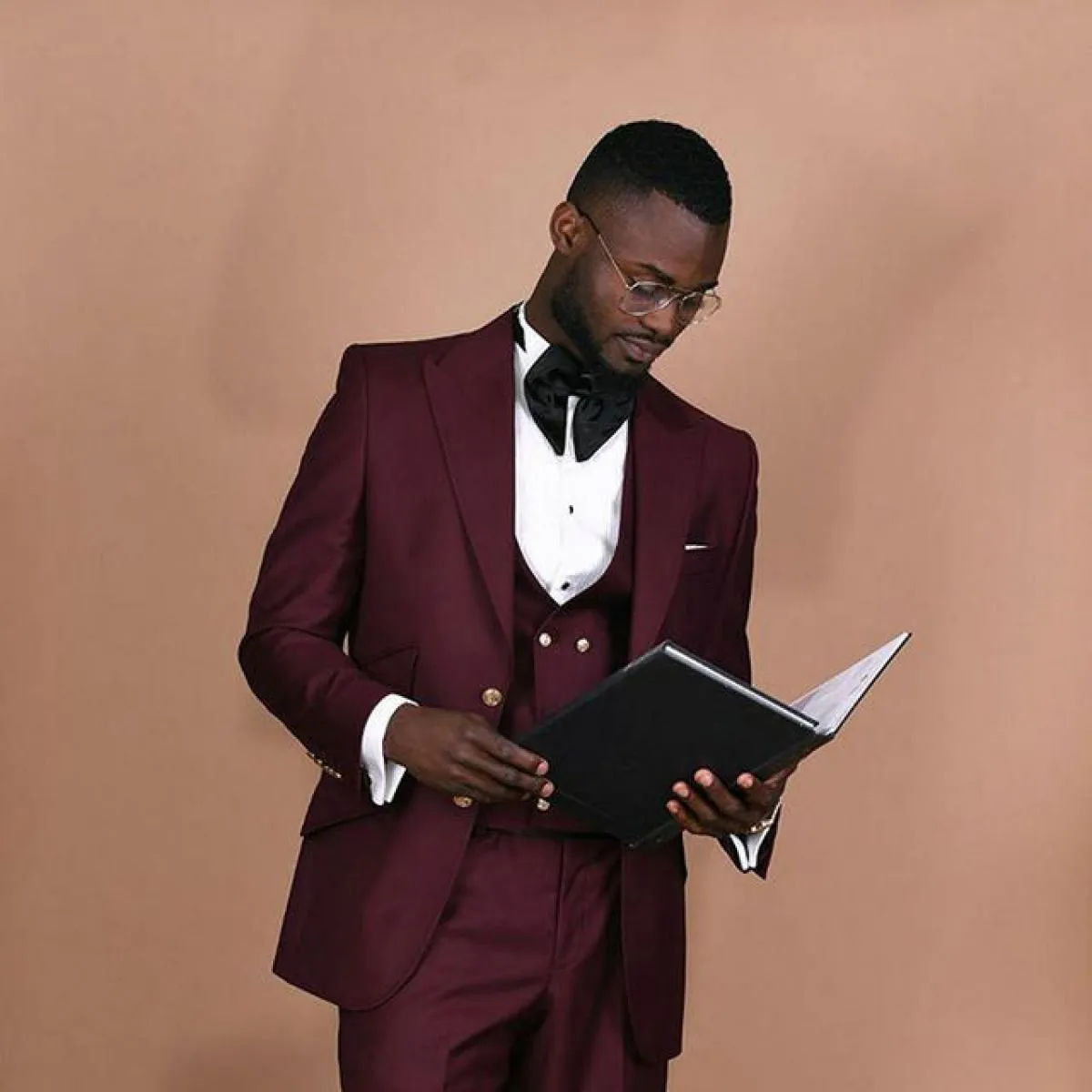 Ultimi disegni Abiti da uomo bordeaux Slim Fit 3 pezzi Tuxedo Abiti da sposa Prom Blazer da sposo su misura Terno Masculino