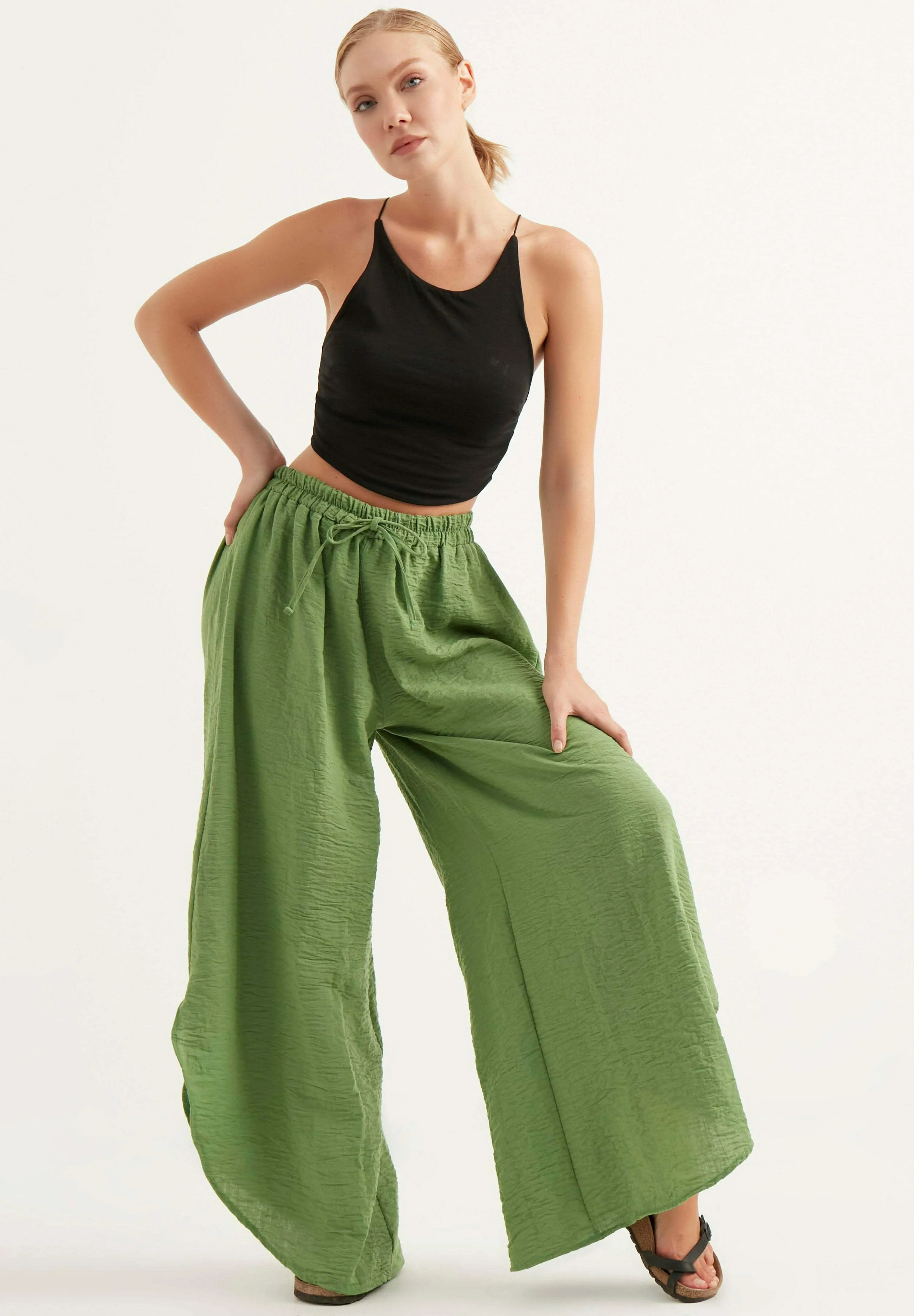 WIDE LEG WITH SIDE SLITS - Pantaloni